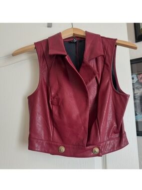 WOW Couture Vegan Leather Vest. Size: Medium. Excellent condition